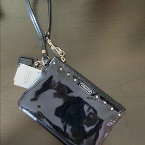 Black wristlet